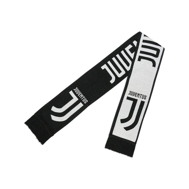Juventus Ultimate Fan Pack by Icon Sports